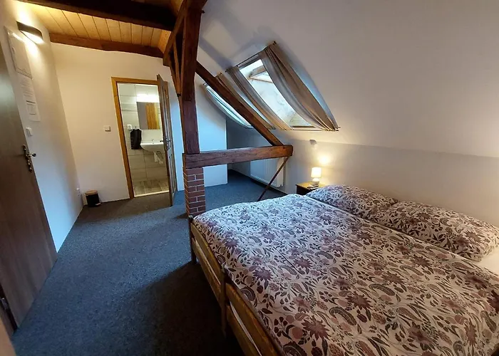 Stare Purkartice 3* Hostalkovy