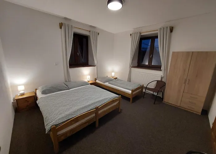 Stare Purkartice Hostalkovy